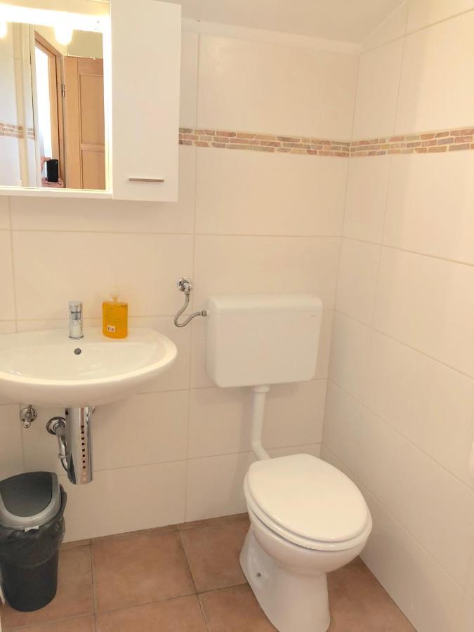 Apartments Jelena Peroj Luaran gambar
